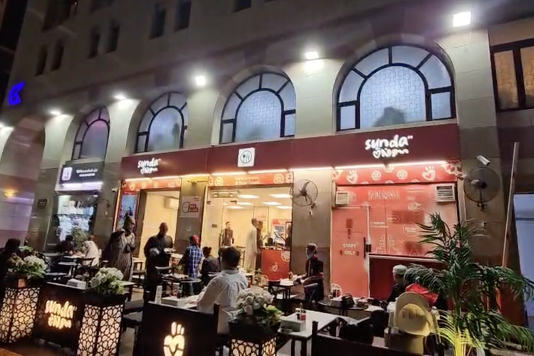 Warung Sunda Ada Di Dekat Masjid Nabawi