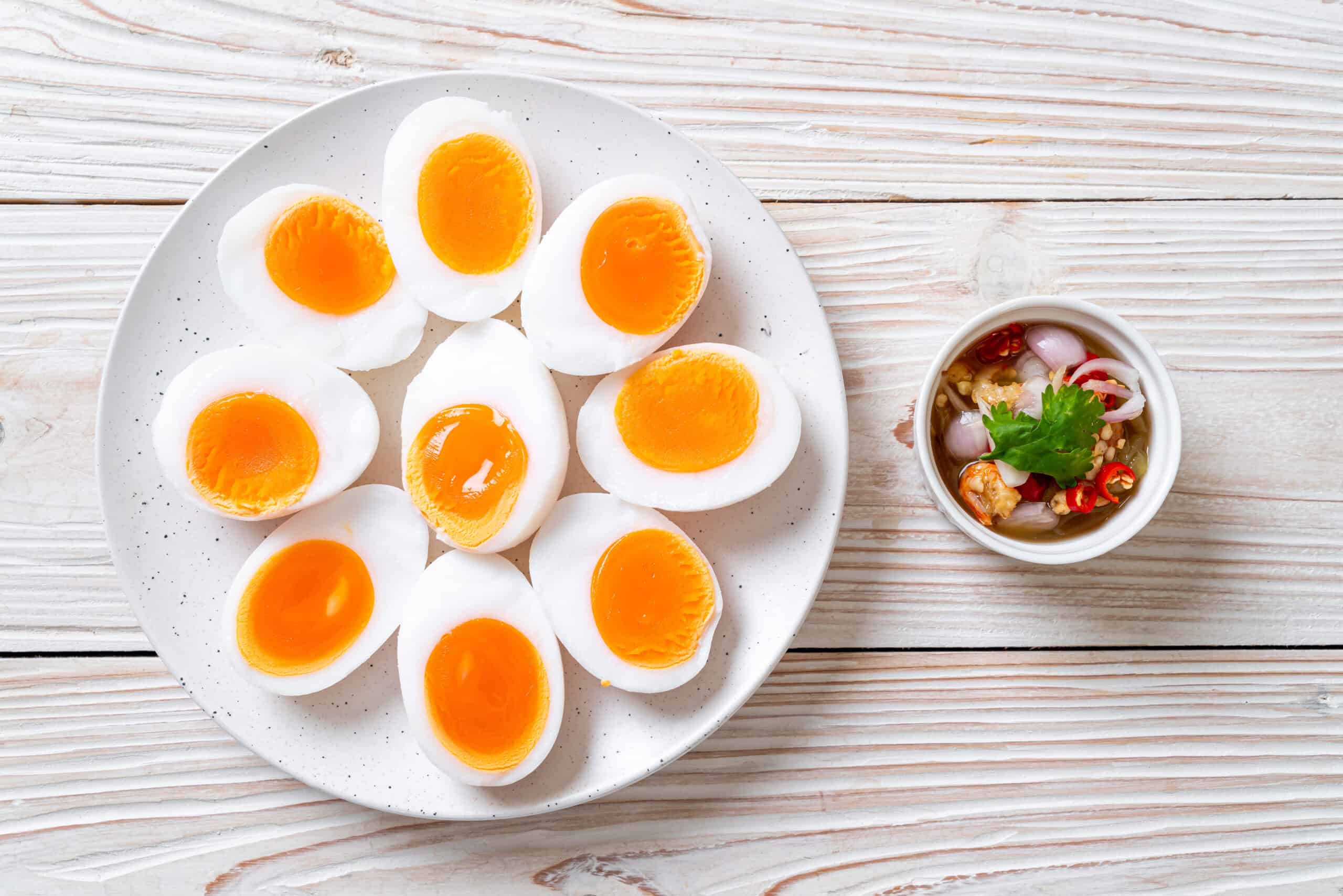 Cara Memasak Telur Ayam Omega Agar Nutrisi Tetap Terjaga