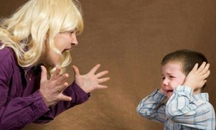 Kesalahan Umum Orang Tua Dalam Mendidik Anak