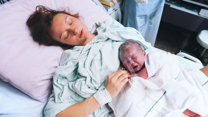 Persalinan Caesar: Proses, Persiapan, Dan Pemulihan Ibu