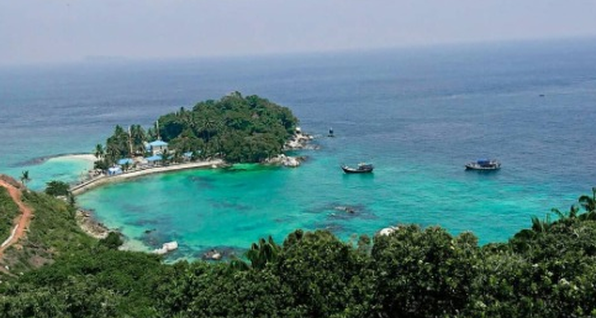 Pesona Pulau Pandang: Keindahan Alam Dan Laut Yang Memikat