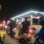 Antrean Panjang Di SPBU, Masyarakat Berburu BBM Lebih Murah