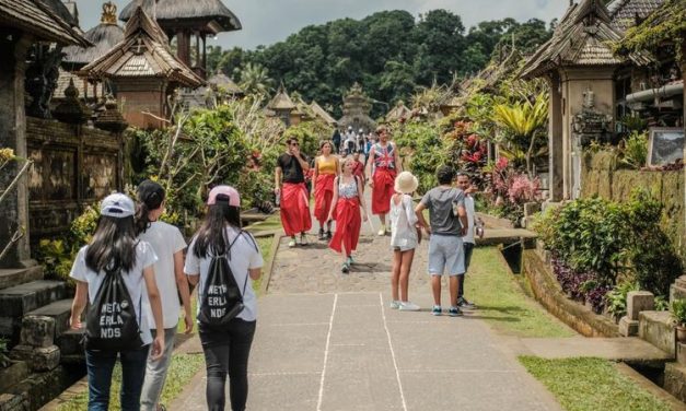 Turis Asing Membanjiri Indonesia, Destinasi Yang Paling Diburu?