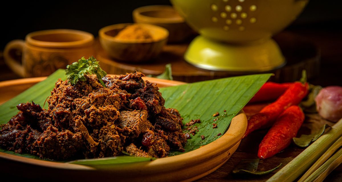 Rendang VS Makanan Khas Padang Lainnya: Yang Paling Populer