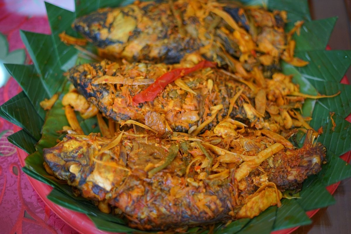 Kuliner Batak Dan Ikan Arsik: Mengenal Warisan Rasa Dari Sumut
