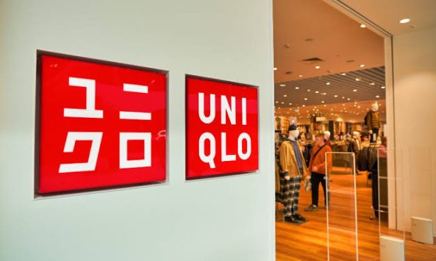 Strategi Uniqlo Menjadi Brand Fashion Favorit Di Berbagai Negara