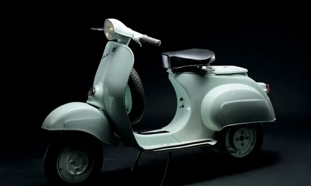 Vespa: Perkembangan Skuter Klasik Yang Tetap Menarik Perhatian