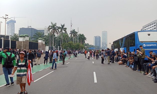 Demonstrasi Jakarta: Pengalihan Lalu Lintas Dan Aktivitas Warga