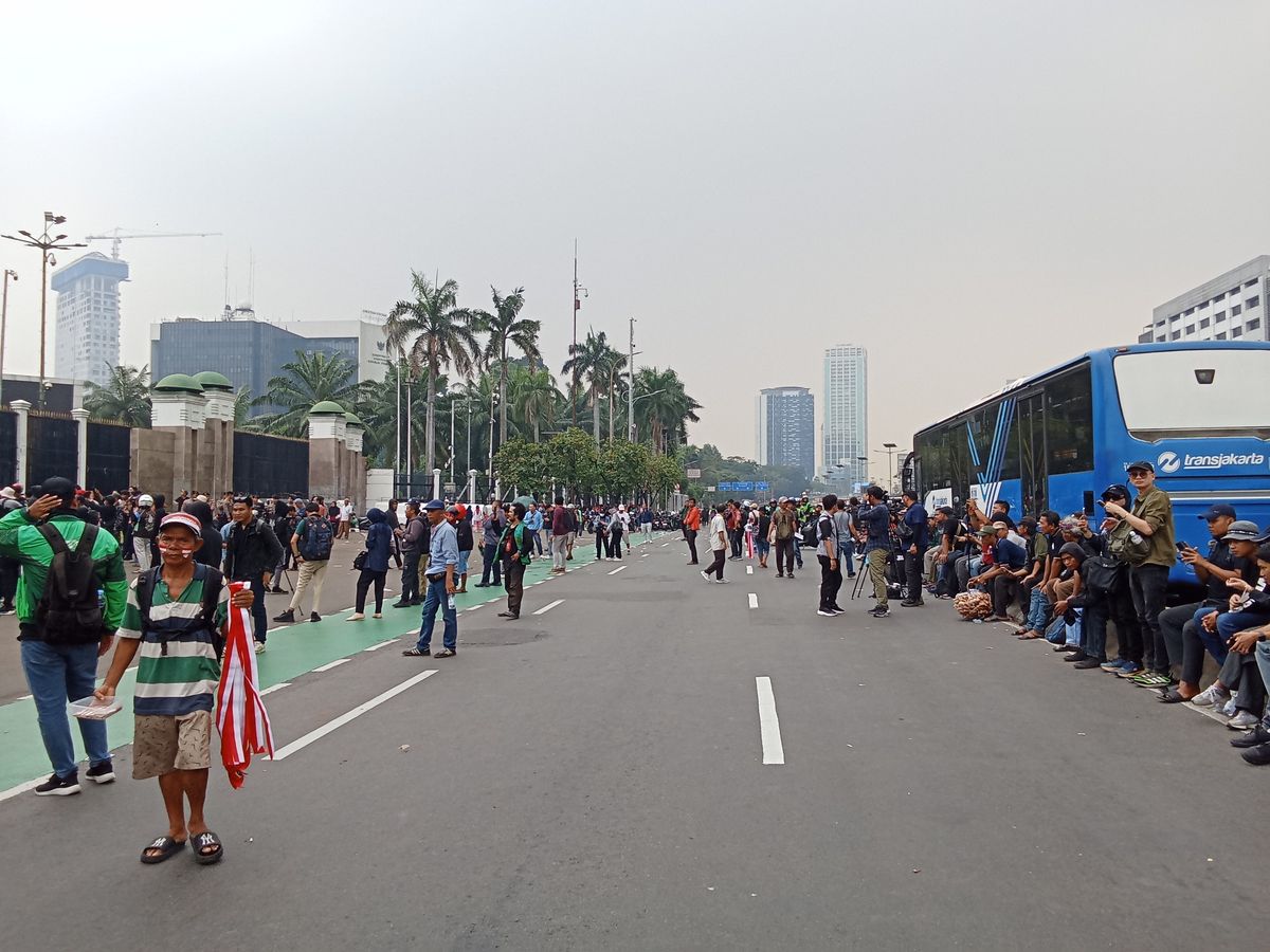 Demonstrasi Jakarta: Pengalihan Lalu Lintas Dan Aktivitas Warga