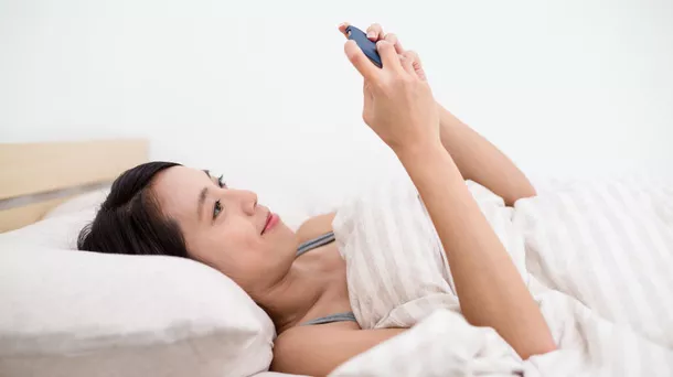 Kualitas Tidur Modern: Pengaruh Kebiasaan Menggunakan Gawai